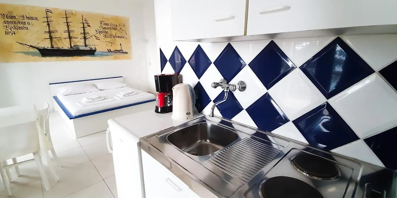 Apartment Buco Stari Grad  Croatia