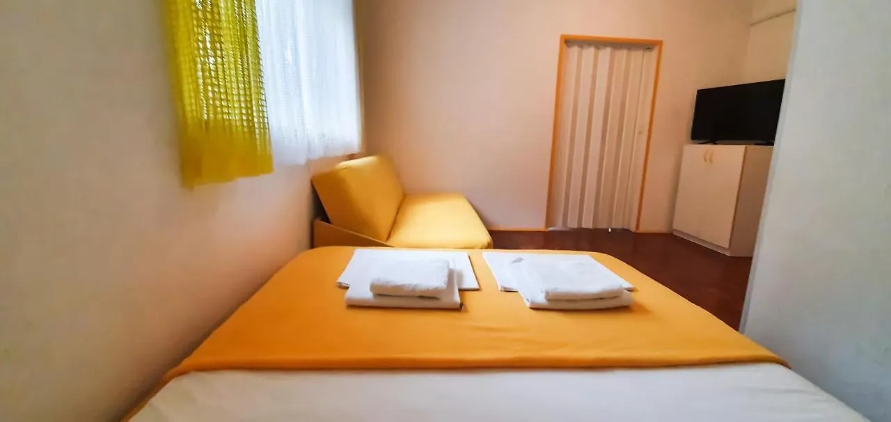 Apartment Buco Stari Grad  0*, Starigrad Paklenica Croatia